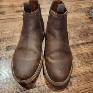 Clarks Bushacre Hill Leather Boots
